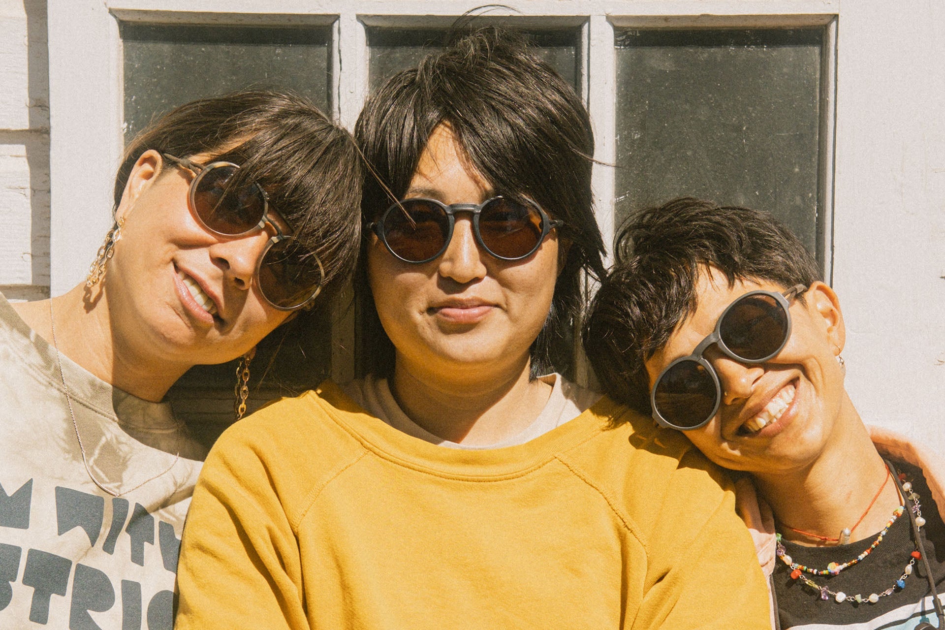 Viale, Ombraz Armless Sunglasses