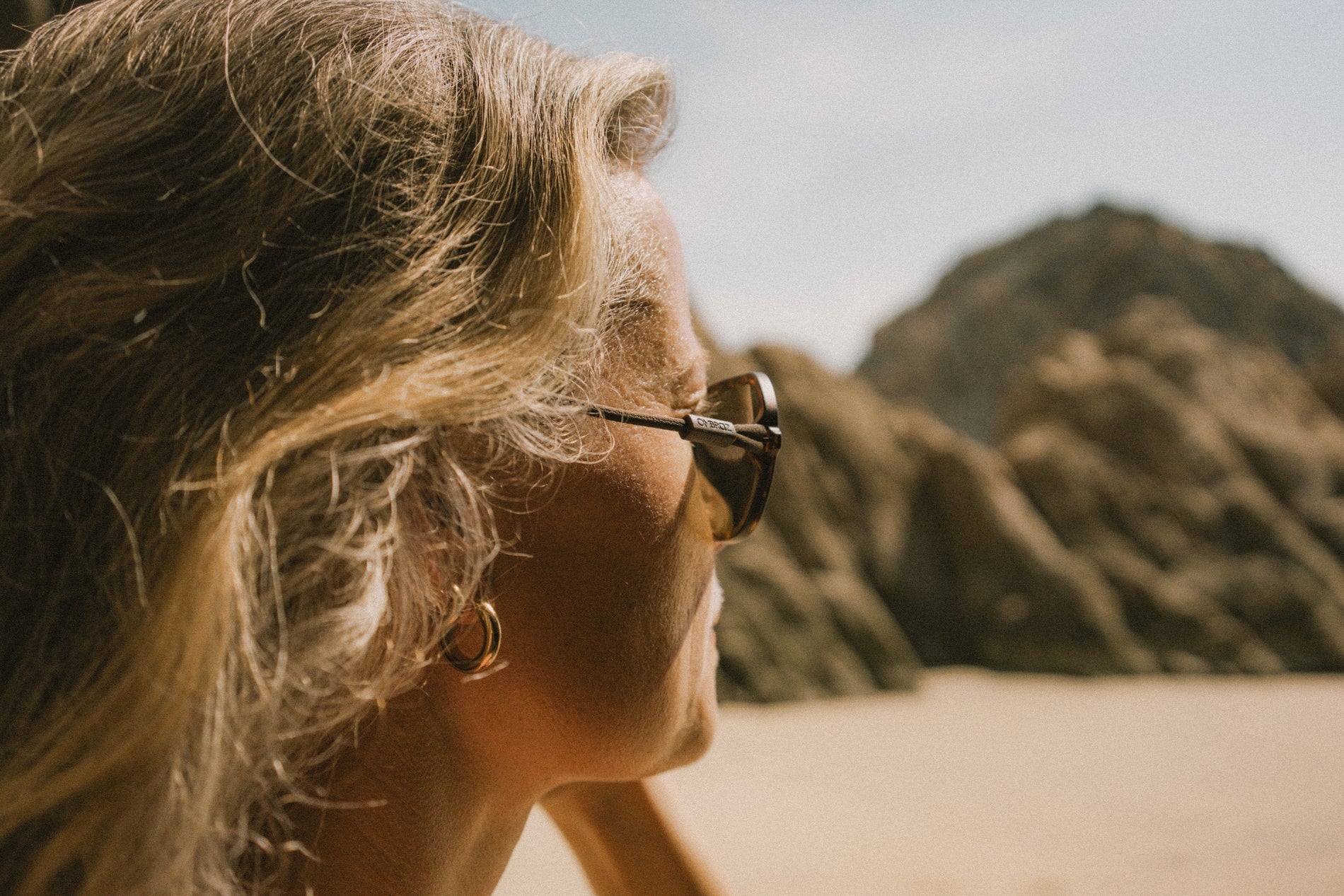 Cammina, Ombraz Armless Sunglasses