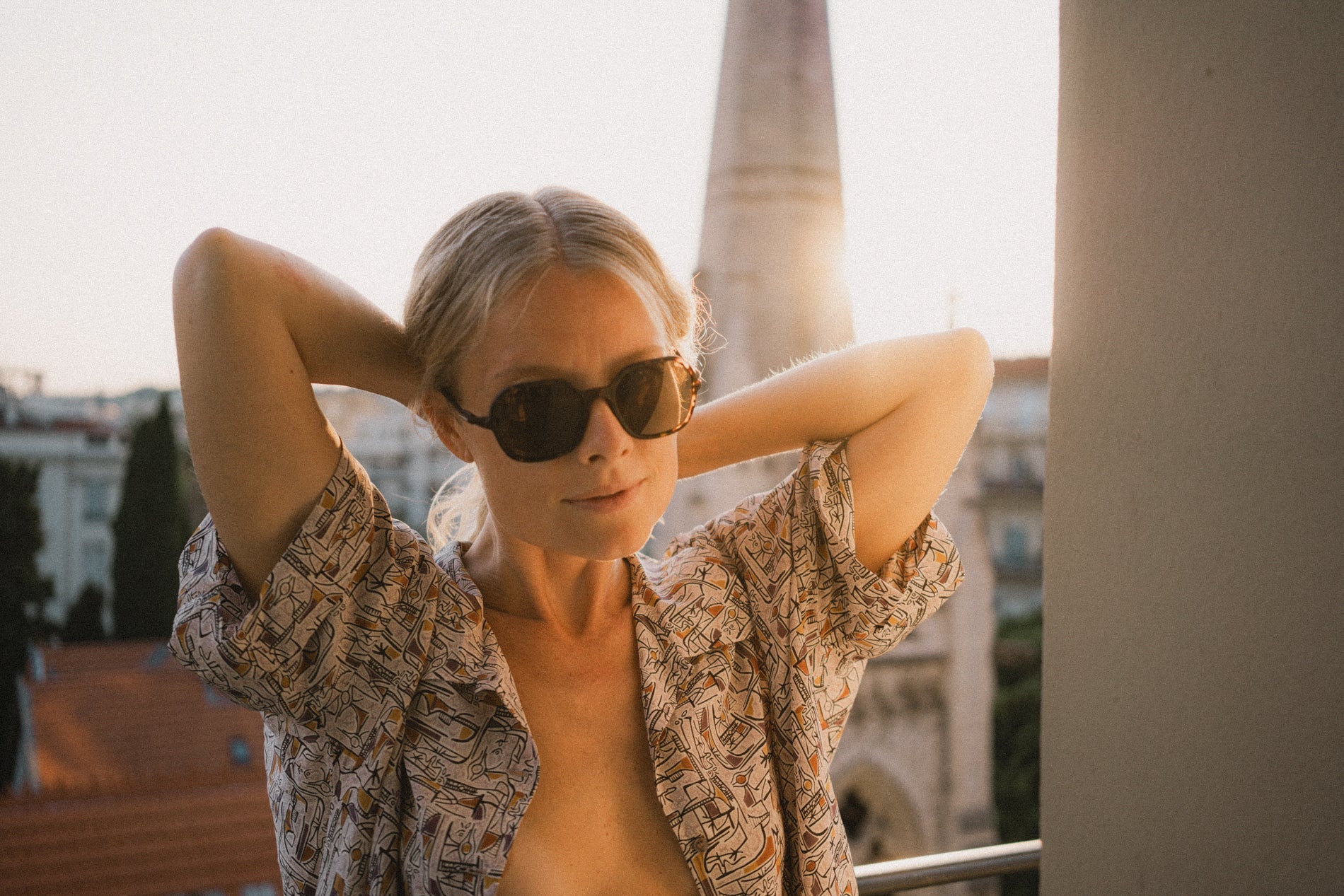 Cammina, Ombraz Armless Sunglasses