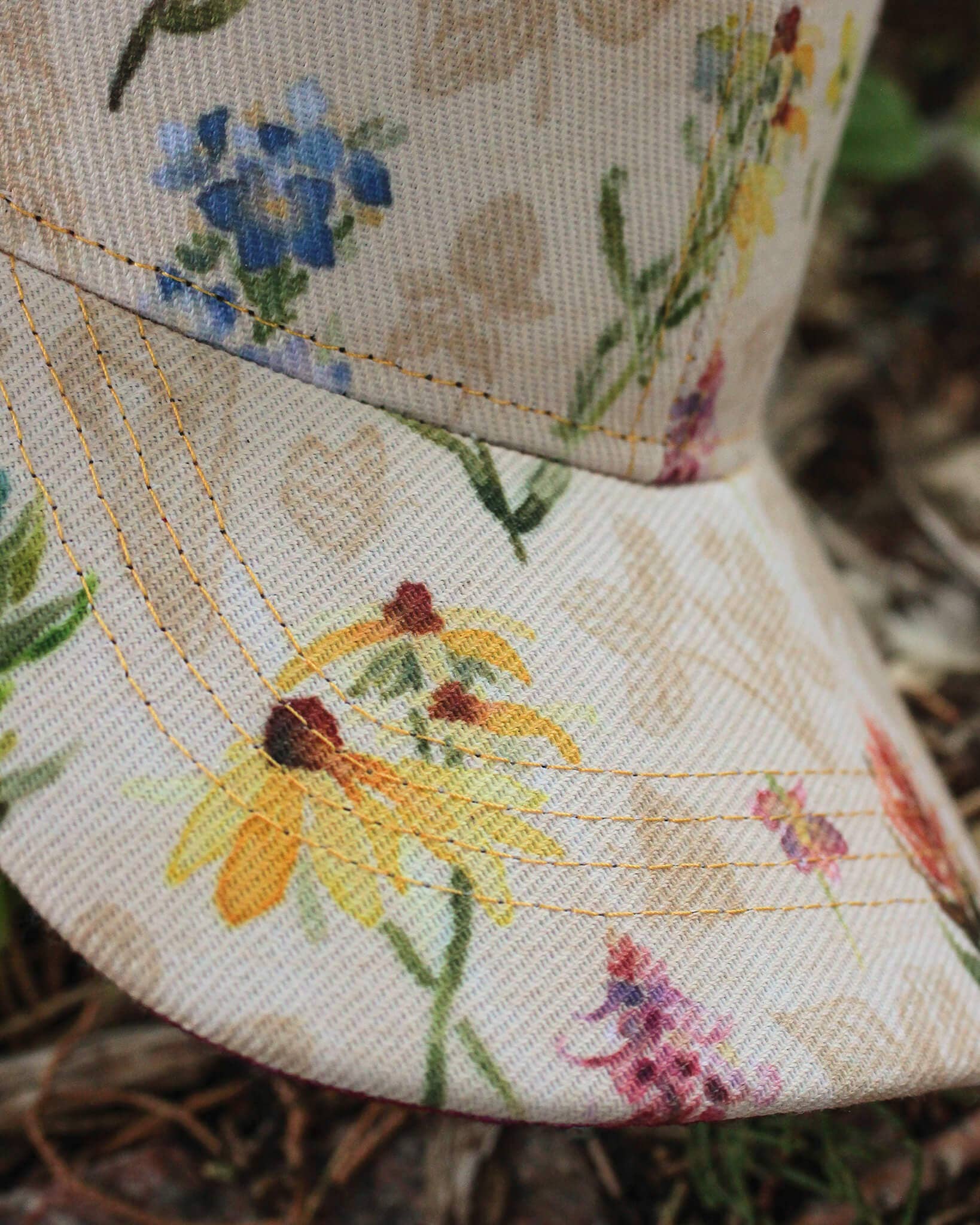 Alpinecho - Wildflowers Trucker Hat