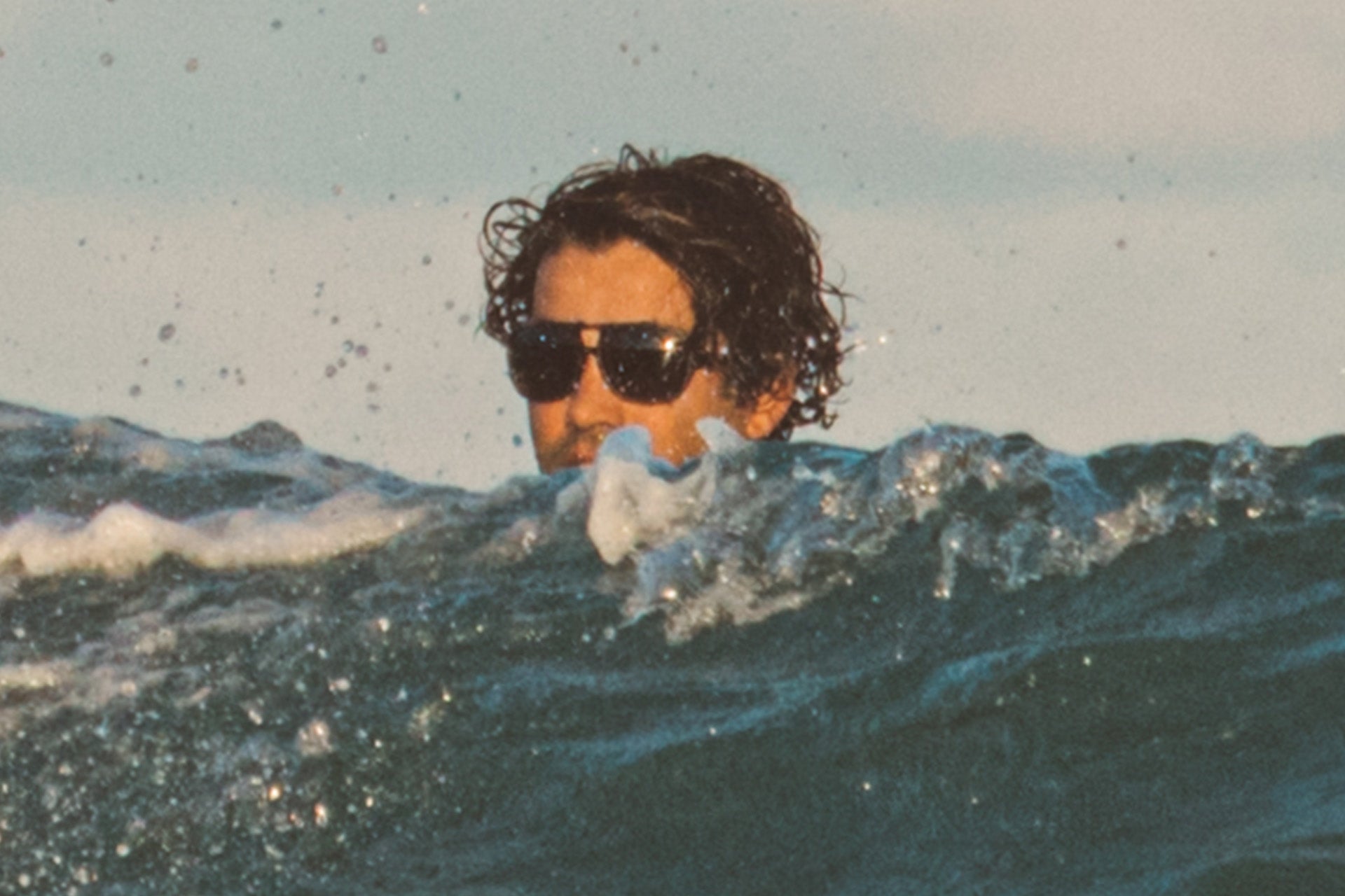 Leggero, Ombraz Armless Sunglasses