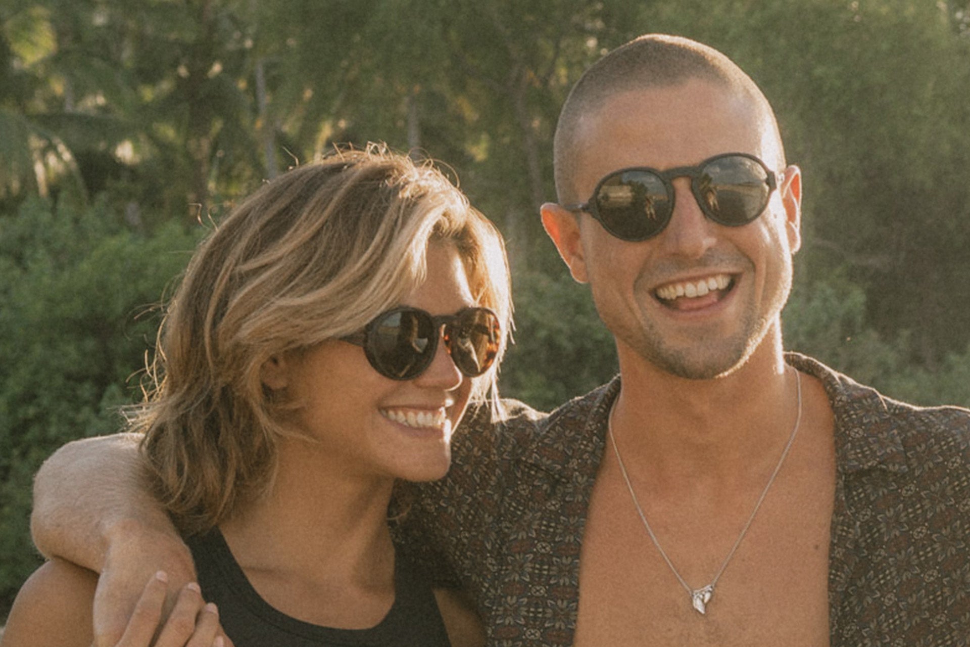 Viale, Ombraz Armless Sunglasses