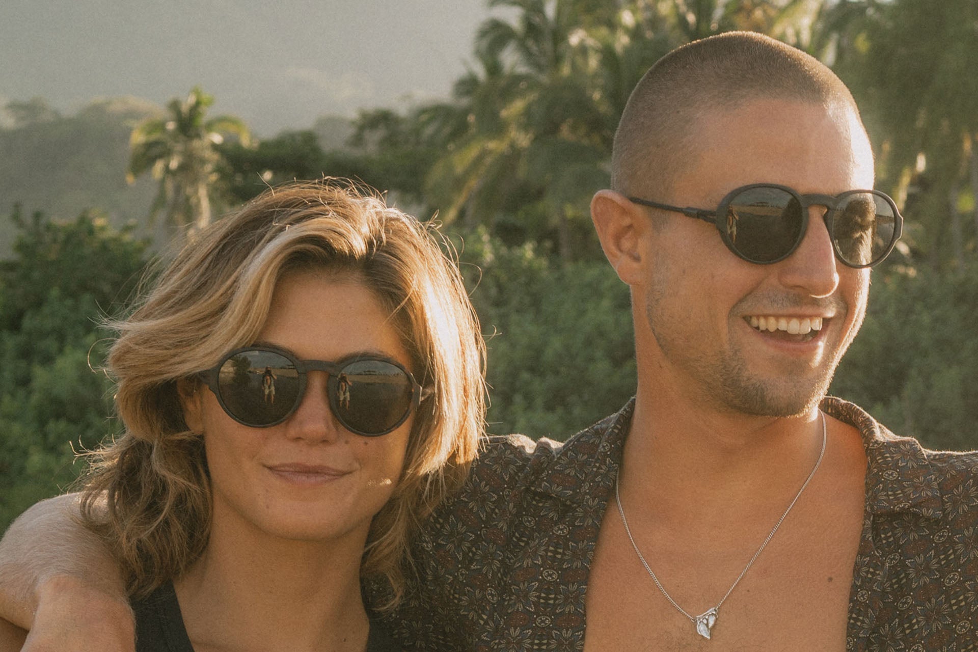 Viale, Ombraz Armless Sunglasses