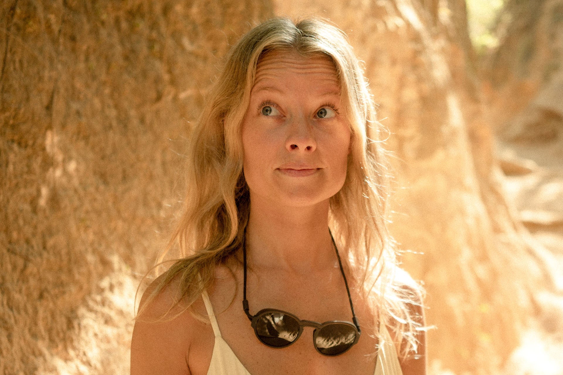 Viale, Ombraz Armless Sunglasses