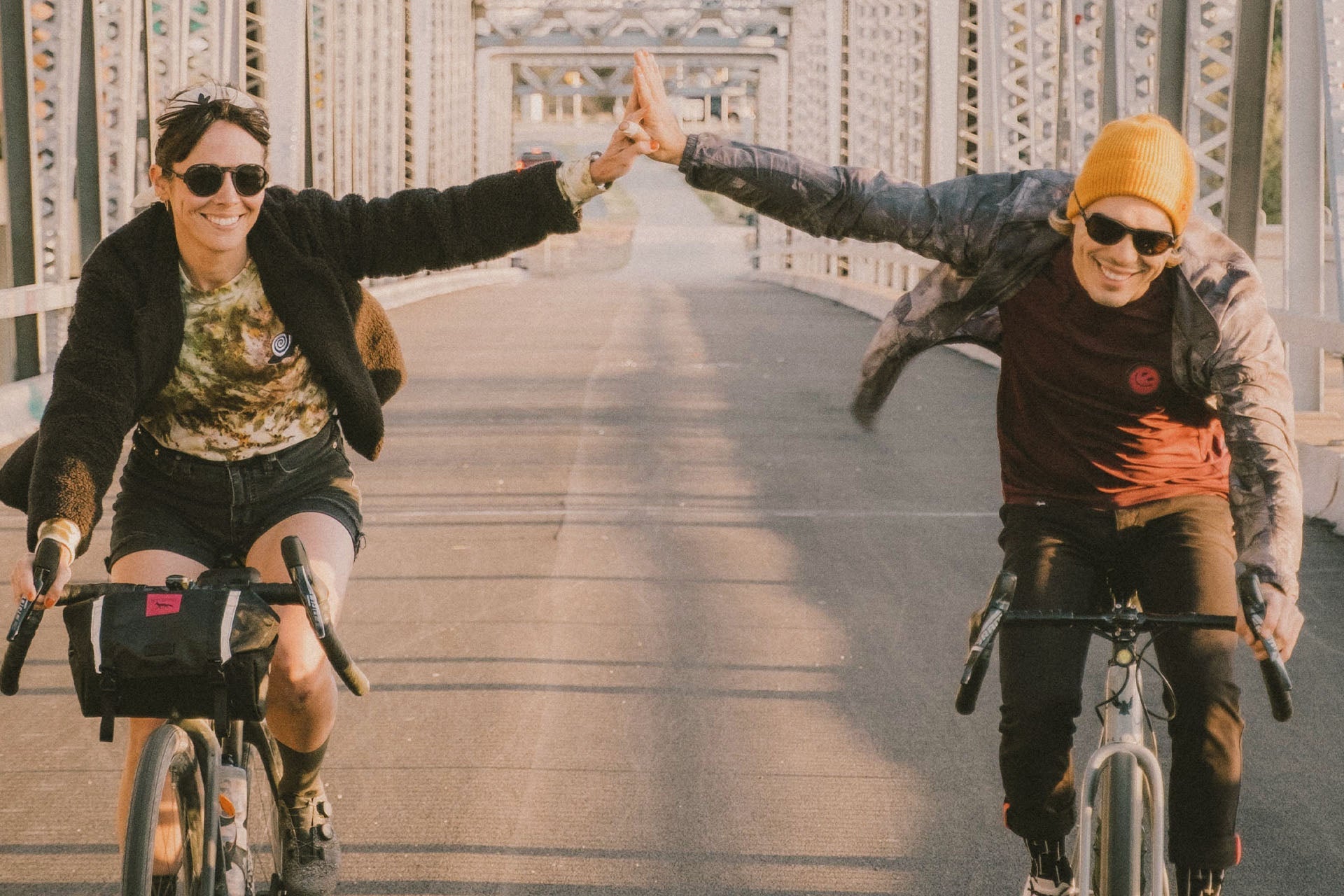 Viale, Ombraz Armless Sunglasses